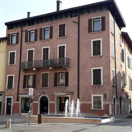Casa Regina Apartment Salo Exterior photo
